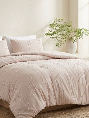 Madison Park Blush Textured Cotton Comforter Set